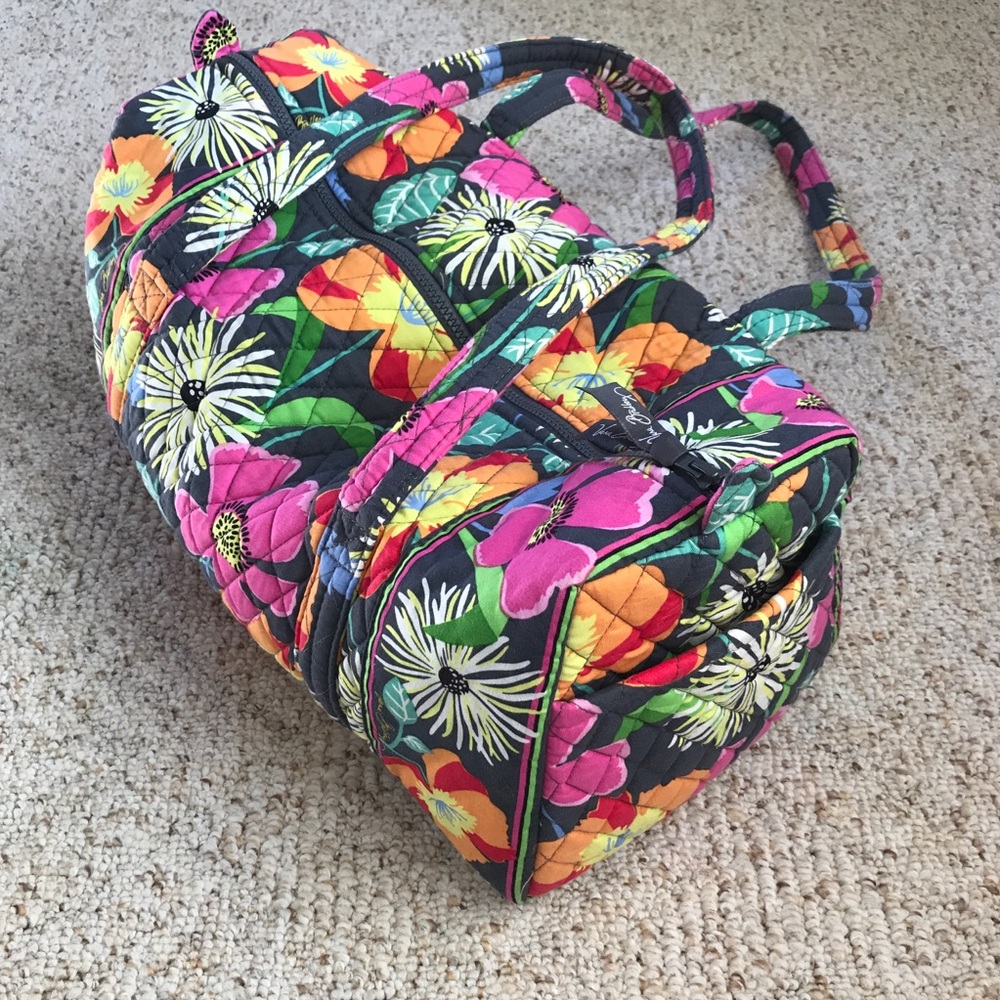 Vera Bradley Small Duffel Jazzy Blooms